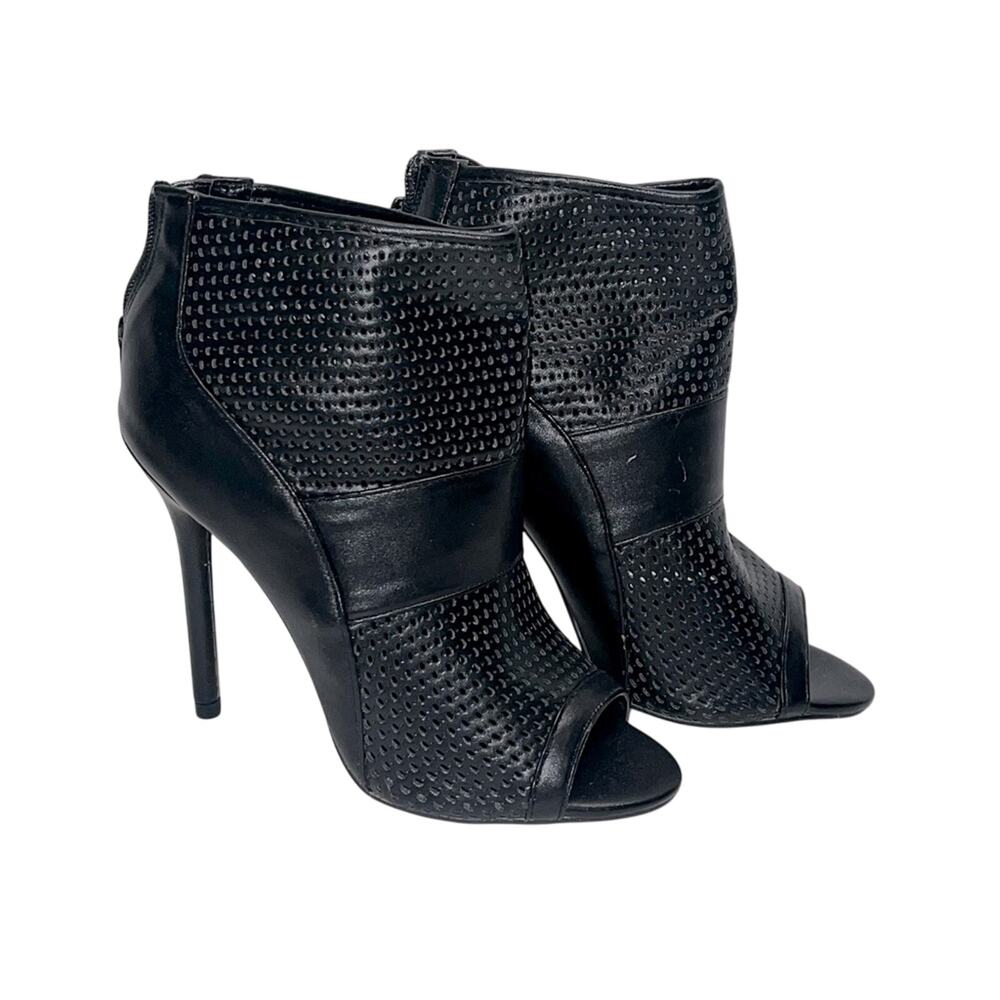 IZABELLA RUE 4 in peep toe heel 7.5 whimsigoth goth punk rock